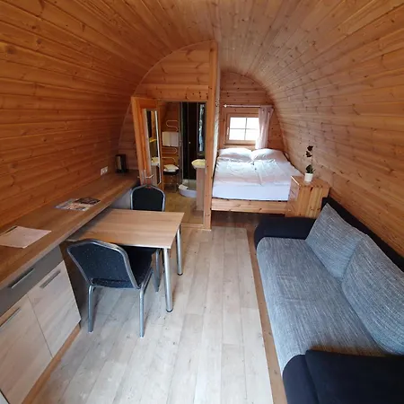 04 Premium Pod 