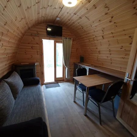 04 Premium Pod 
